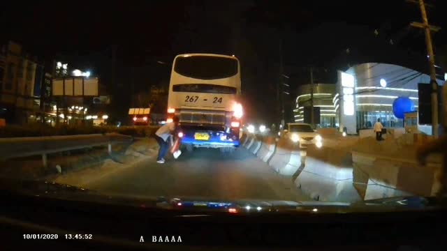 Bus Blinker Catches Fire in Rayong