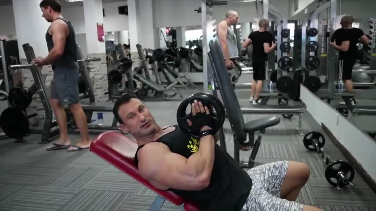 Upper Chest Tips & Tricks - Tony Huge