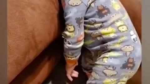 Tired Baby goes into Sleep mode and makes you smile