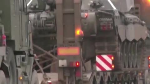 UK troops and tanks arrive in Estonia #Shorts