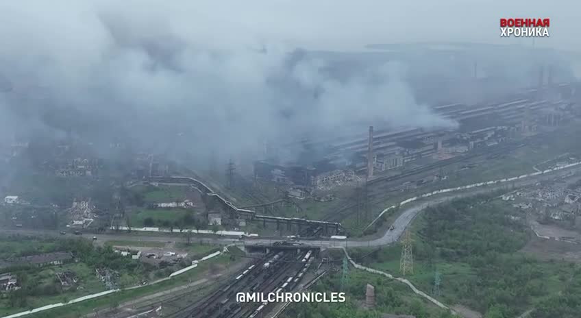 Ukraine War - “There, across the railway tracks, there are already Azov militants."