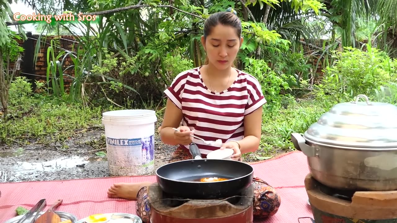 Beautiful Girl Cooking Yummy Crispy Pork Frying Full Recipe