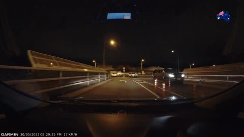 Can only speed doesn't know any road rules