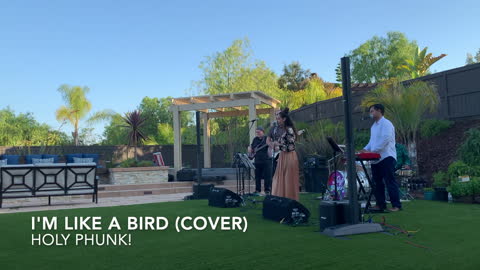 "I'm Like A Bird" (Nelly Furtado funk cover) - Holy Phunk! Live