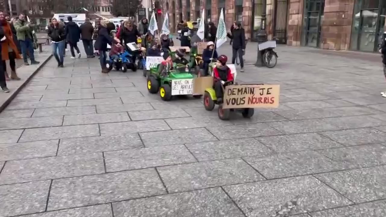 🇲🇫 Francia Arrivano rinforzi