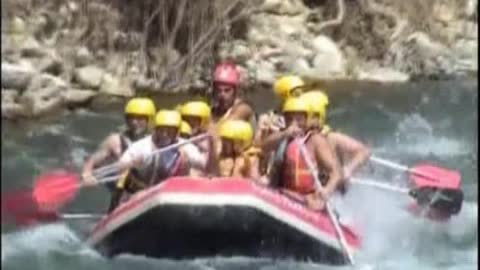 Russian tourists in Turkey. Rafting. Part 1