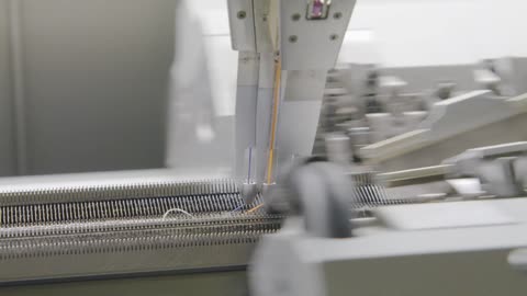 Dior , Reinventing traditional tailorin for mens