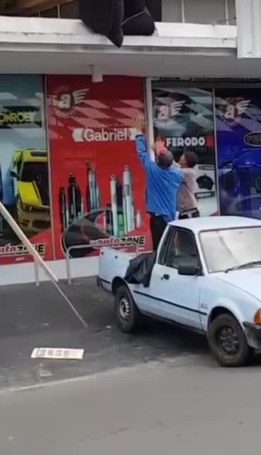 One of the reasons why women live longer than men 😄