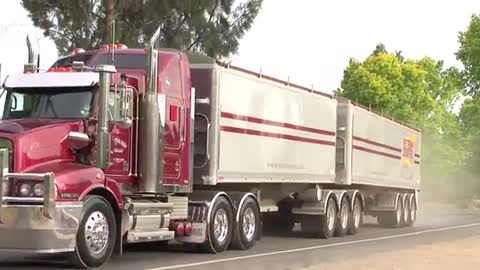 KENWORTH & VOLVO | ON THE ROAD EDITION