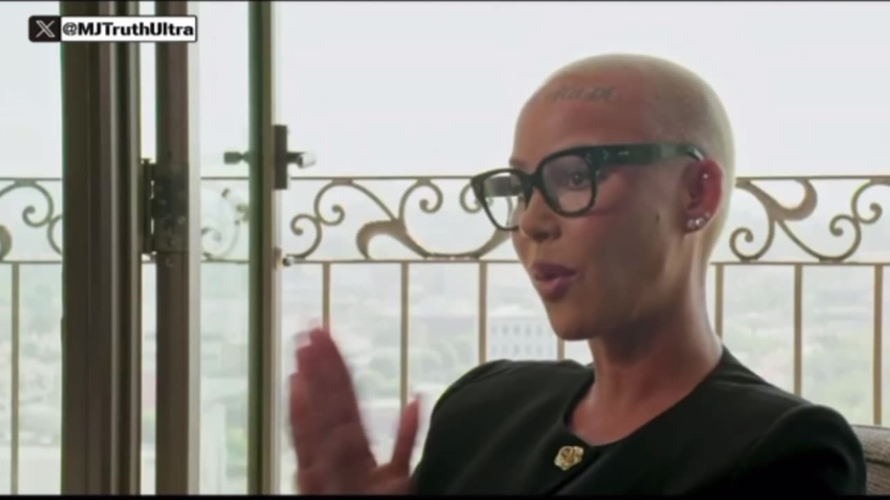 Amber Rose - Democrats pull on the heartstrings of black people for the vote.