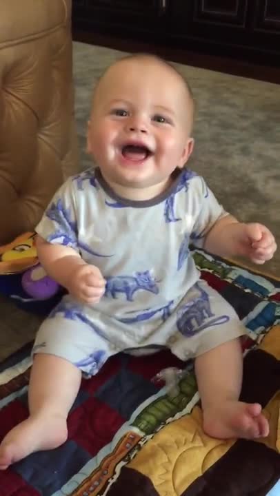 Super Happy Baby Video