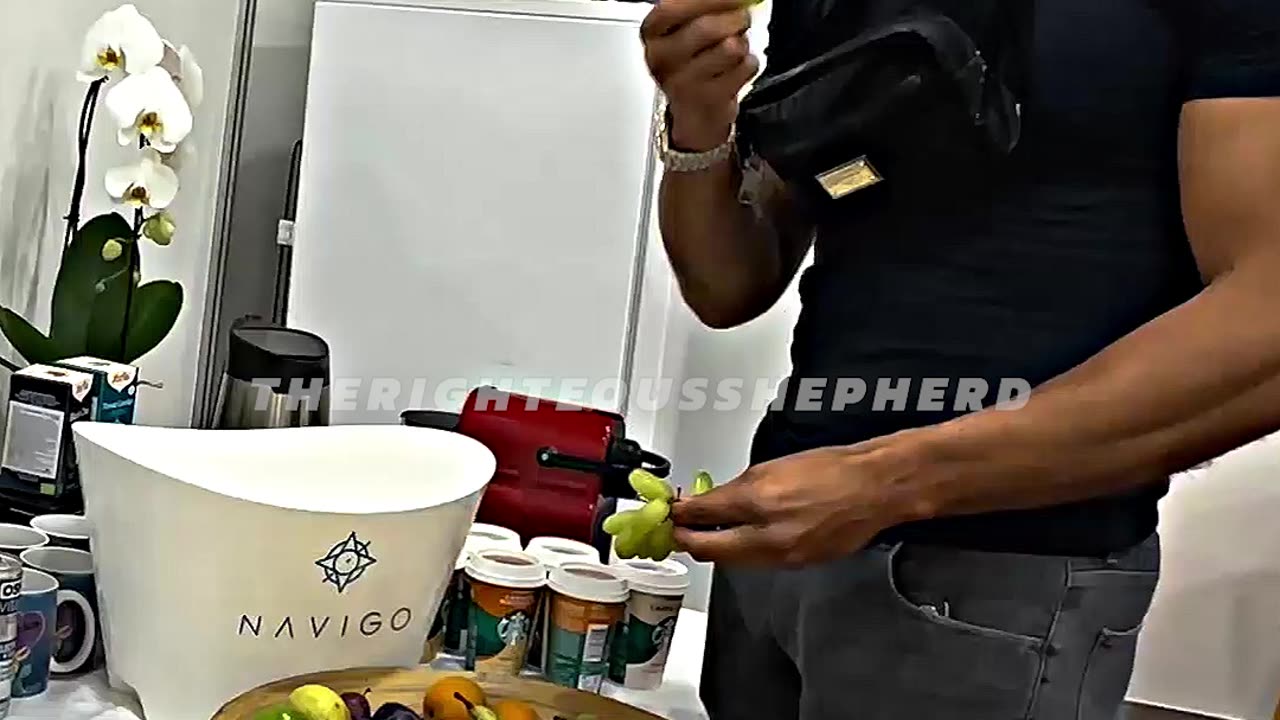 First Thing TATE Did At Jason Derulo's Concert 🤣