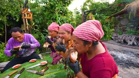 Amazing Crocodile Meat Grilled Classic Recipe Ingredients Eating in Village