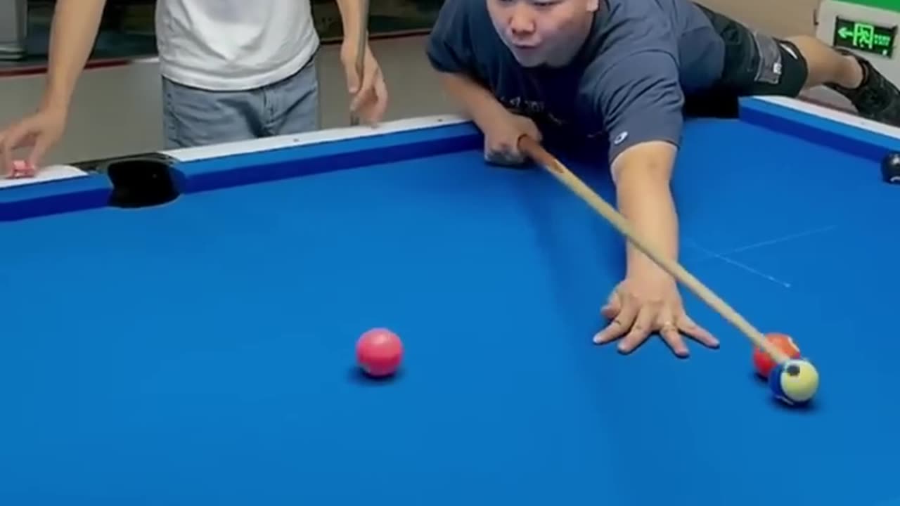 Top funny video Billiards million views