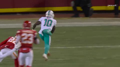 Tyreek Hill's Speedster Symphony! Top Plays from the 2023 NFL Season Highlights