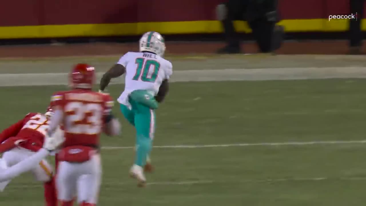 Tyreek Hill's Speedster Symphony! Top Plays from the 2023 NFL Season Highlights