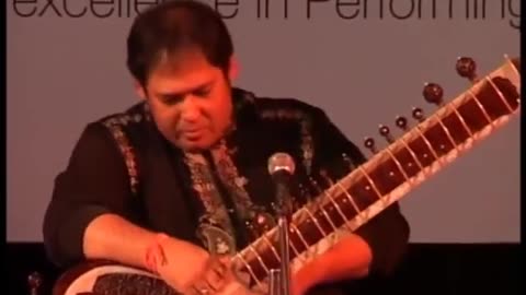 PRATEEK CHAUDHURI---IN CONCERT