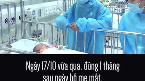 Cuộc gặp gỡ xúc động của 2 đứa trẻ sau vụ cháy lớn ở Đê La Thành: "Anh đây, em đừng khóc"