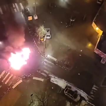 🚨BREAKING: Chaos and violence now in Bordeaux | France