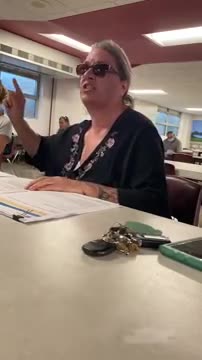Parent Slams School board for "SMOTHERING CHILDREN"