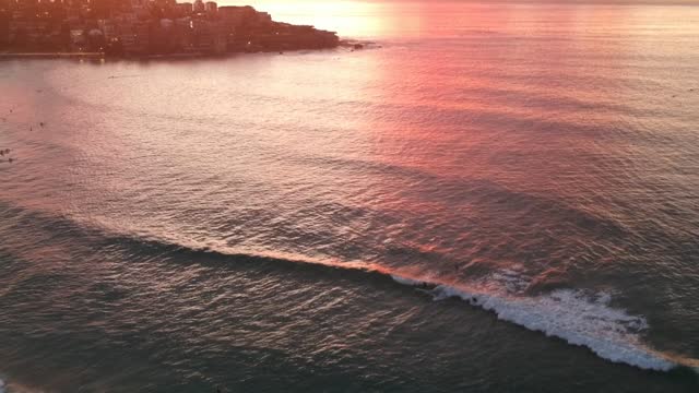 Bondi’s Sunrise Stunner