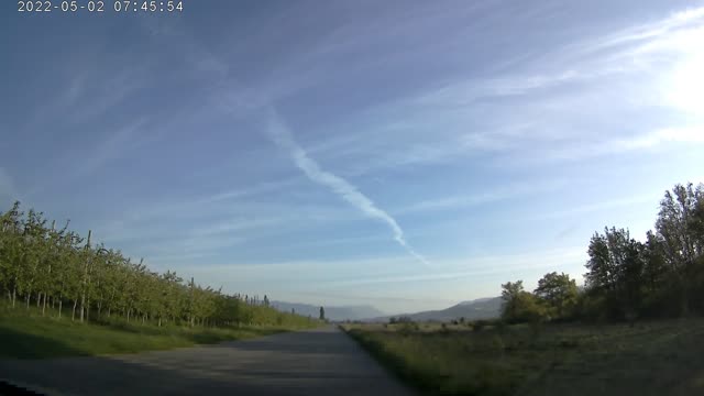 Live Chemtrails du 02.05.2022 dans les Alpes de Haute Provence
