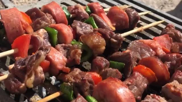 Barbecue pn the beach