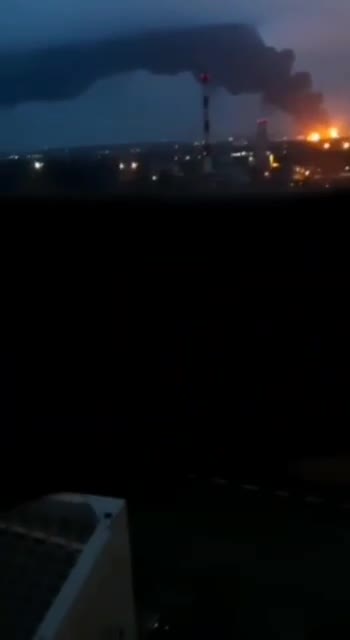 Ukraine War - Fire at the oil depot in Belgorod