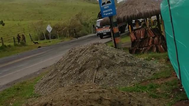 Un muerto y siete heridos tras choques en la vía Panamericana