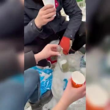 Crafting Ukraine edition. Making molotov cocktails