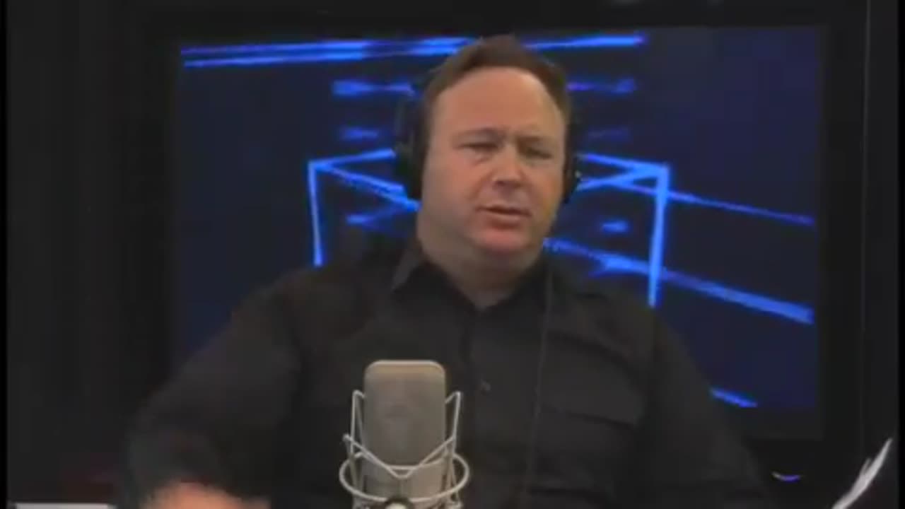 Alex Jones sings Steve Vaus Renegades 6 3 2009