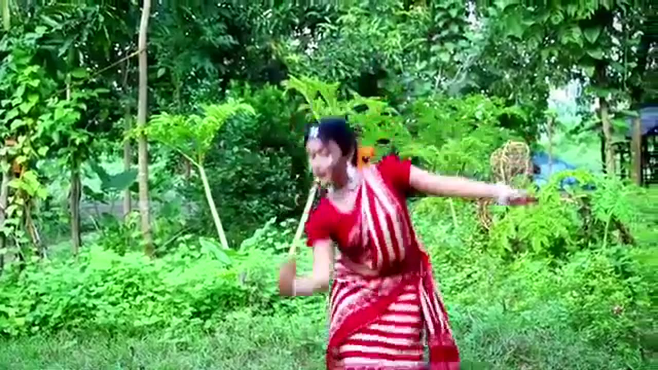 Village- Cute- Pretty- Young- Girl- Dance