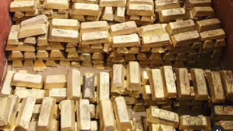 Who’s gold? Vatican? 🤔