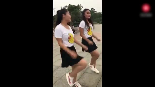 The beauties are funny, hilarious!