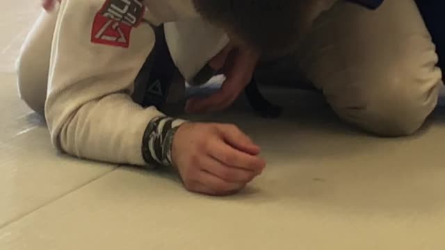 Choke from top of turtle