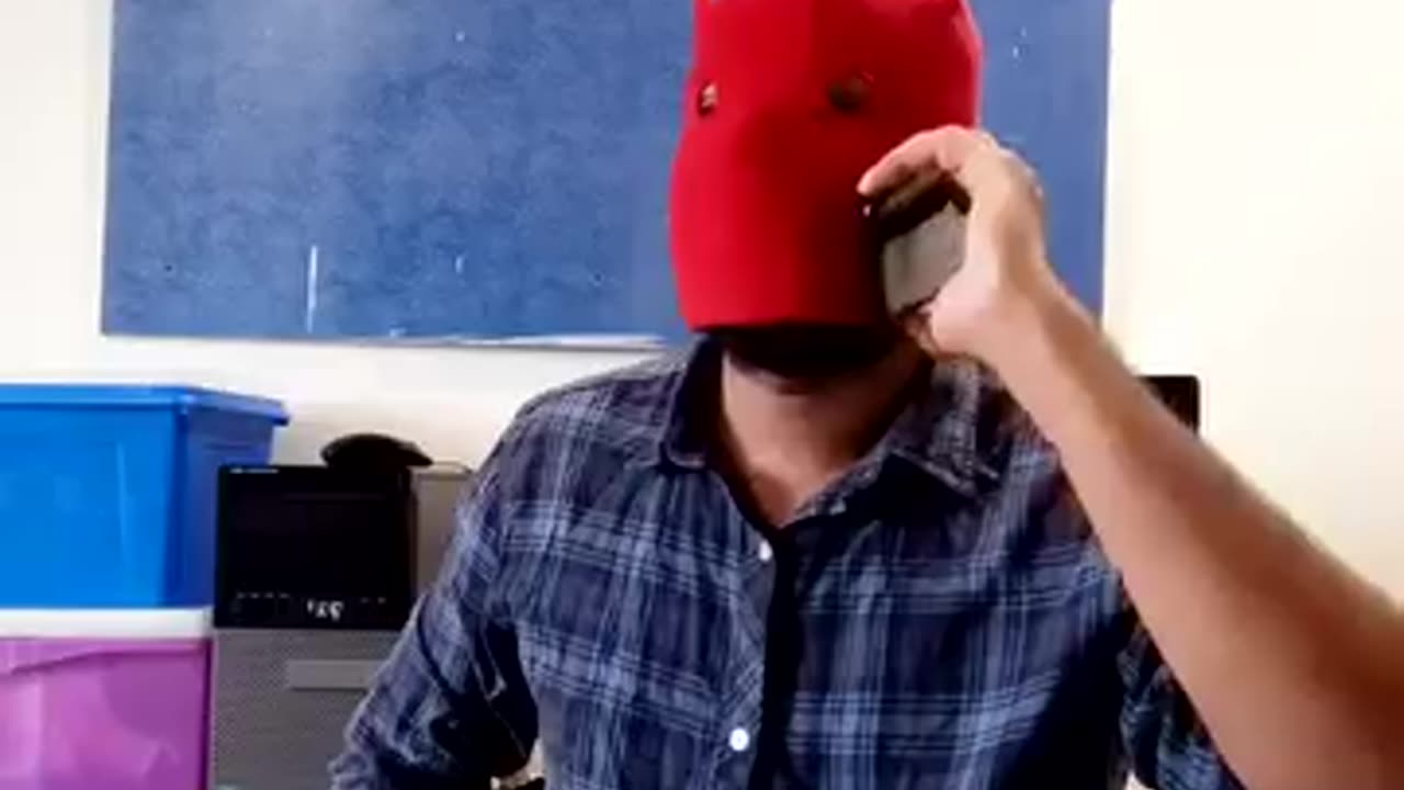 Friends Talking it's FuNny