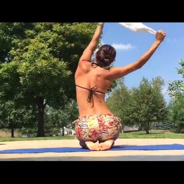 Home Yoga Fitness Workout | Free YOGA Training Videos Viral Reels | Yoga For Weight Loss female-069