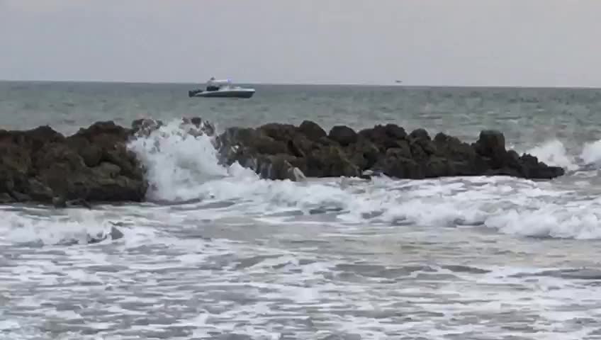 Buscan a hombre desaparecido en playas de Marbella