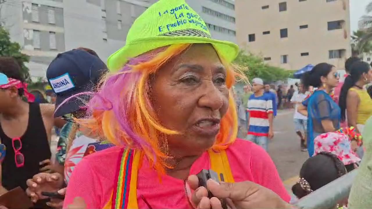 Entrevista Desfile de Independencia