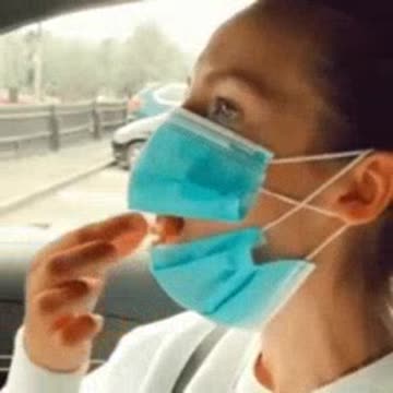 How to eat with mask on !