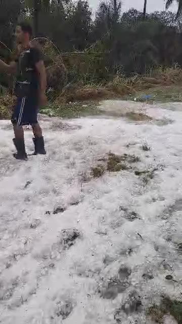 С погодой происходит что-то странное, на Кубе выпал снег!