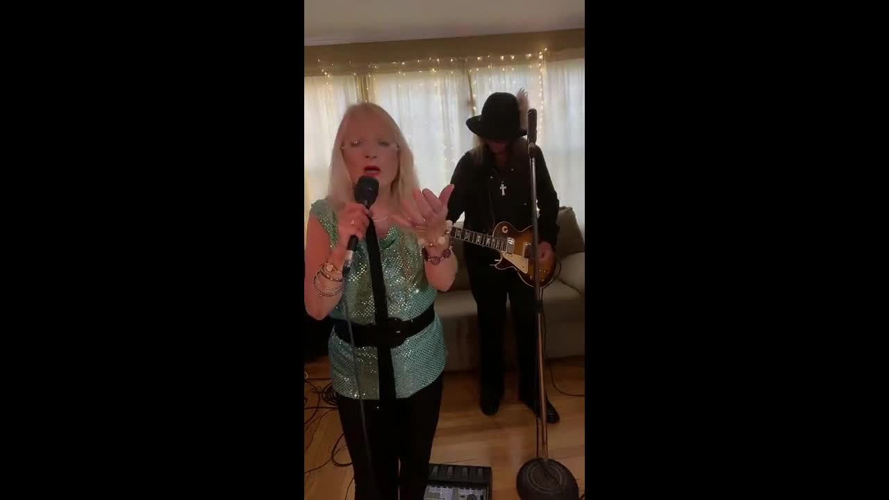 Allison and Bernie cover "Dreams" Stevie Nicks