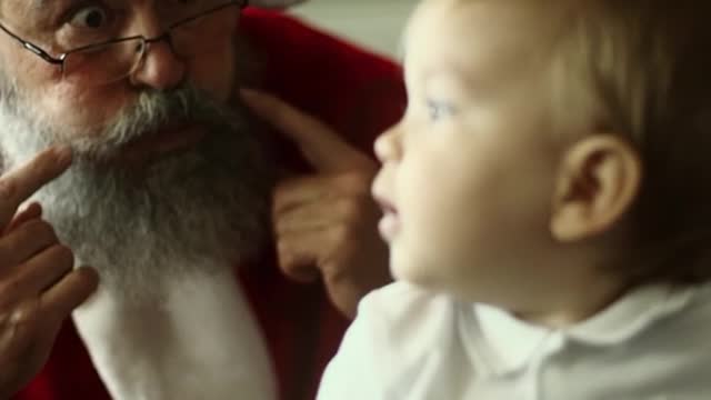 The child felt weird of Santa