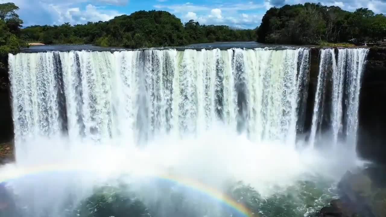 Relaxing music and views Nature pleases the beholder.