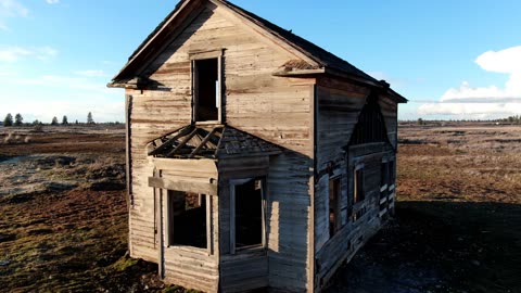 Abandoned Farmhouse