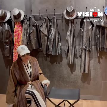 铁皮衣。🤔🖖🌿 #WitchPeace #GFashion #GCLUBS #GNEWS #GETTR #CCP≠CHINESE #CCP≠CHINA