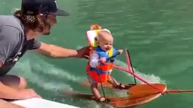 baby funny video60