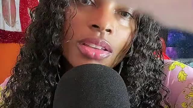 Examining your Eyes 👀 for any Redness