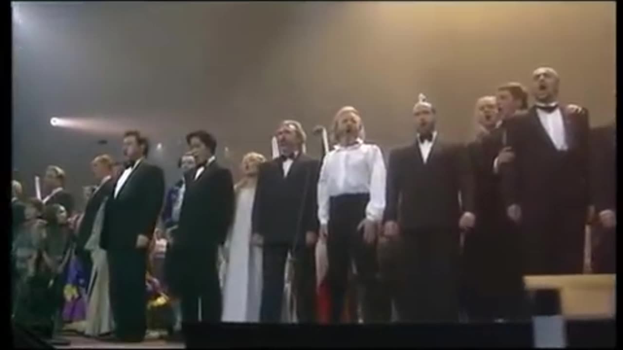 Les Miserables: Do you hear the people sing: Sung by 17 Jean Valjeans from around the world