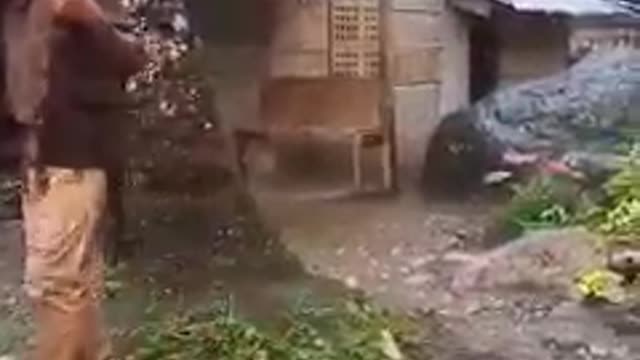 FLOODING ! PITTY PEOPLE.JUST IN MINDORO .